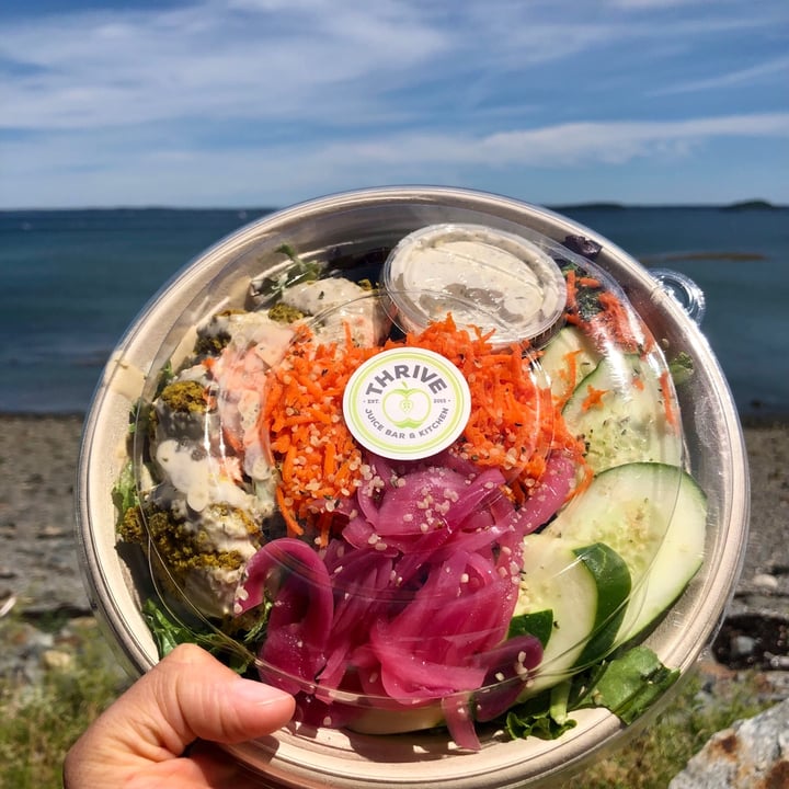 Thrive Juice Bar & Kitchen Falafel Salad Reviews abillion