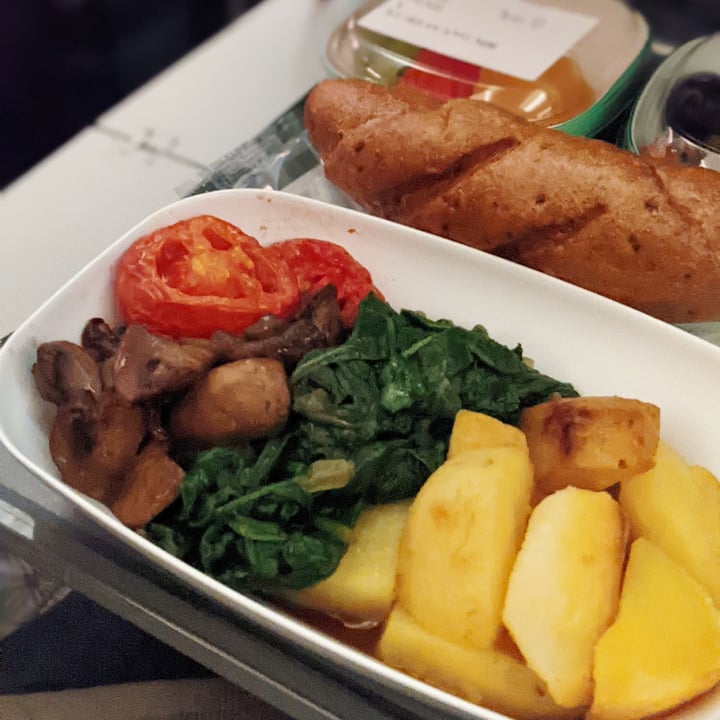 Eva Air Vegetarian Vegan Meal Breakfast Review Abillion inflight-meal-on-china-airlines-youtube