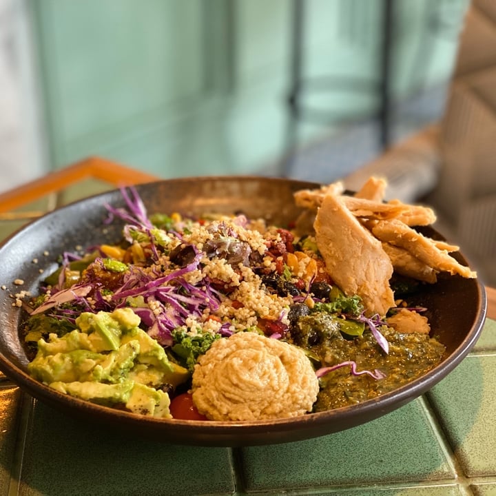 review photo of Privé Tiong Bahru Tracy’s Favourite Salad shared by @lesk on 23 Jan 2020 - review