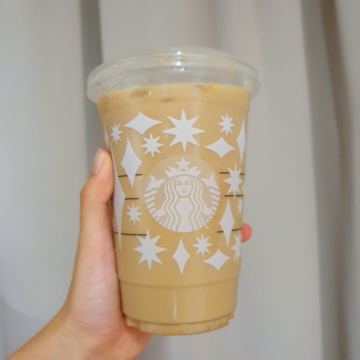 Starbucks [Veganised] Iced Blonde Toffee Nut Crunch Latte Reviews