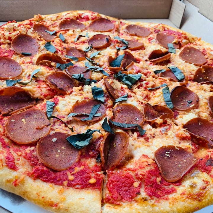 Switchyard Brewing Company Bloomington, United States Vegan Pepperoni