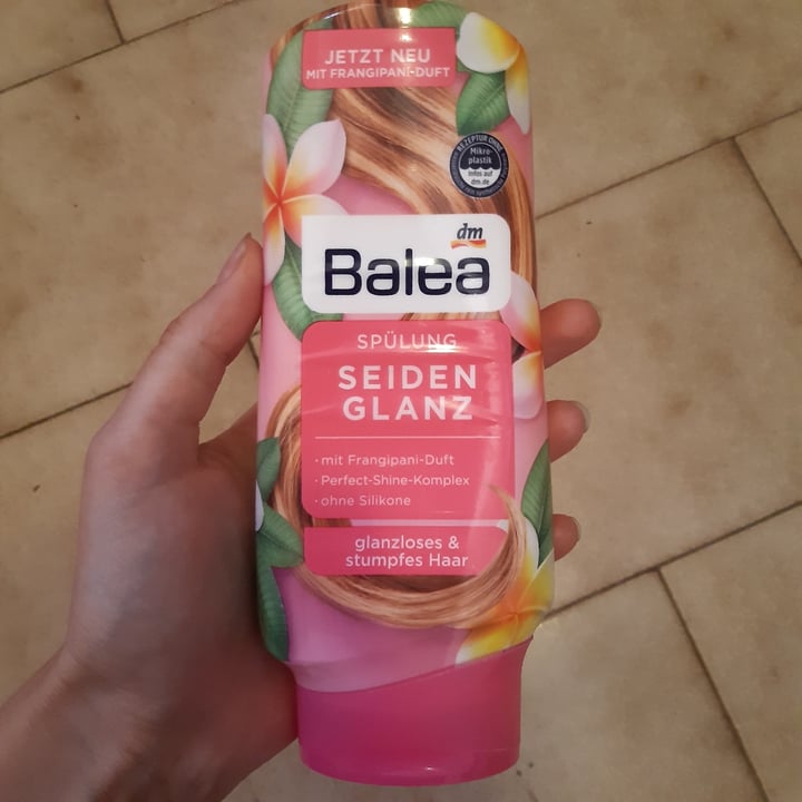 Balea Conditioner for dry hair | Spülung Seidenglanz Review | abillion