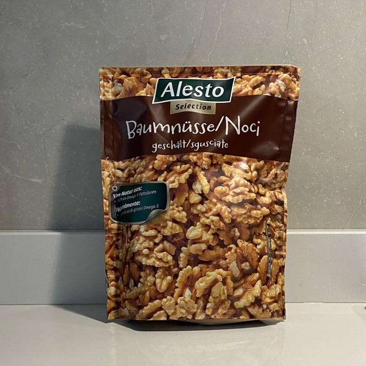 Alesto Alesto Walnuts Review abillion