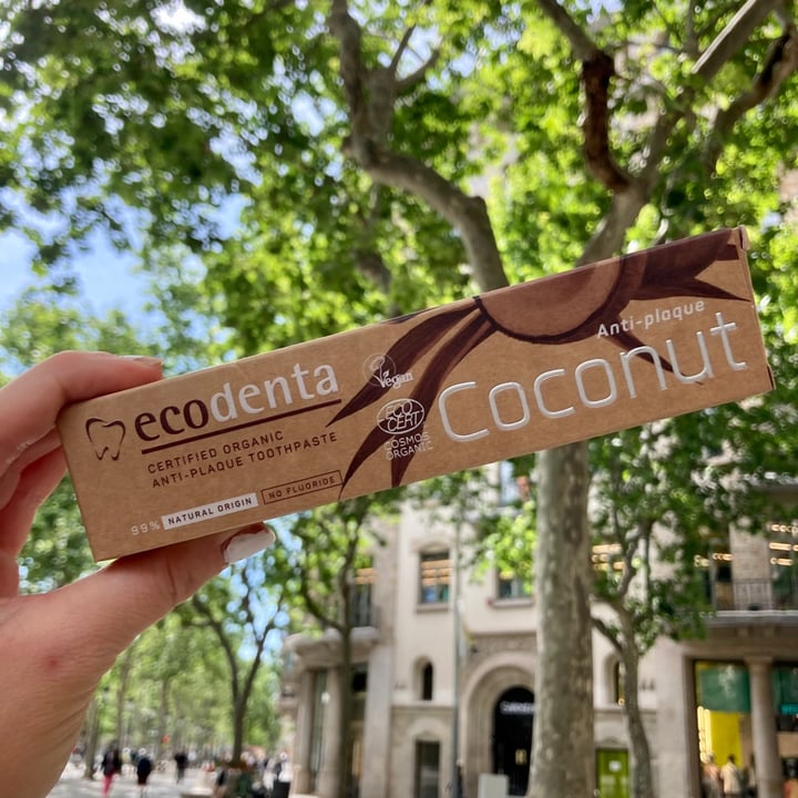 ecodenta Coconut toothpaste Review | abillion
