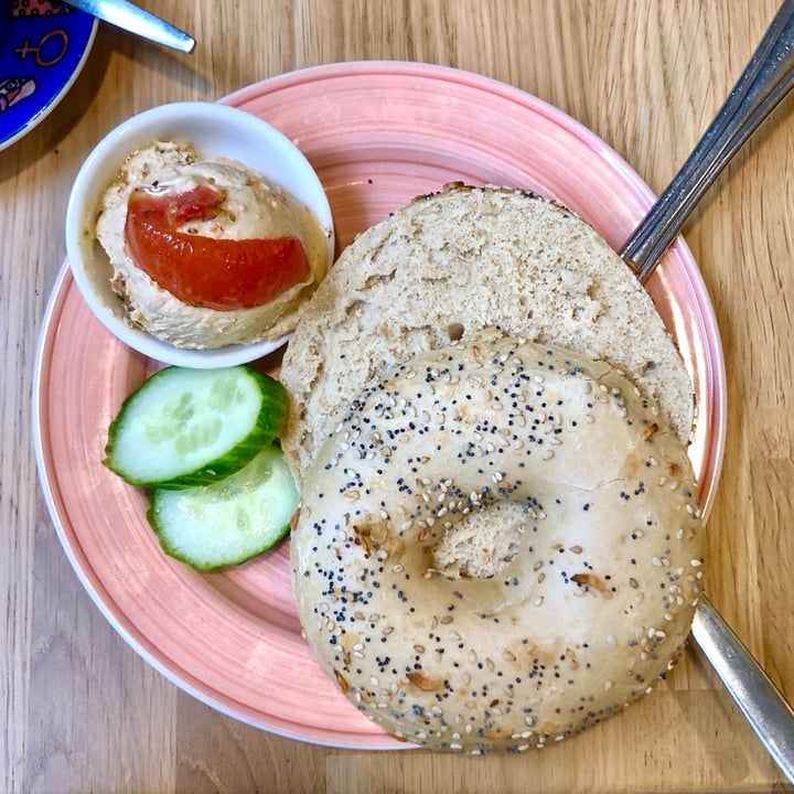 Bagels & Beans Wycker Brugstraat Maastricht Maastricht, Netherlands Red