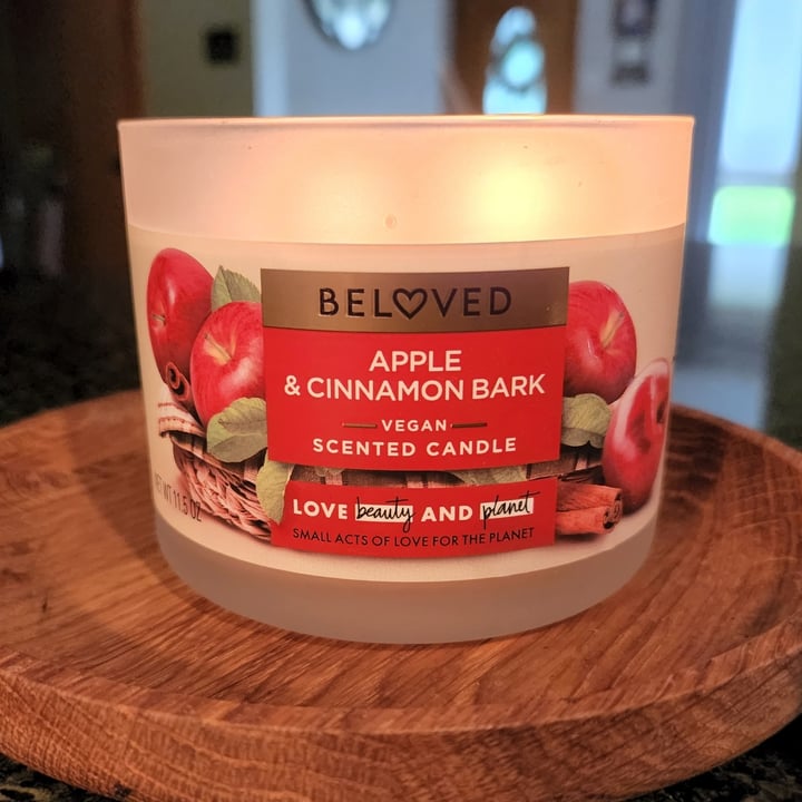 Beloved Apple & Cinnamon Bark Candle Review abillion