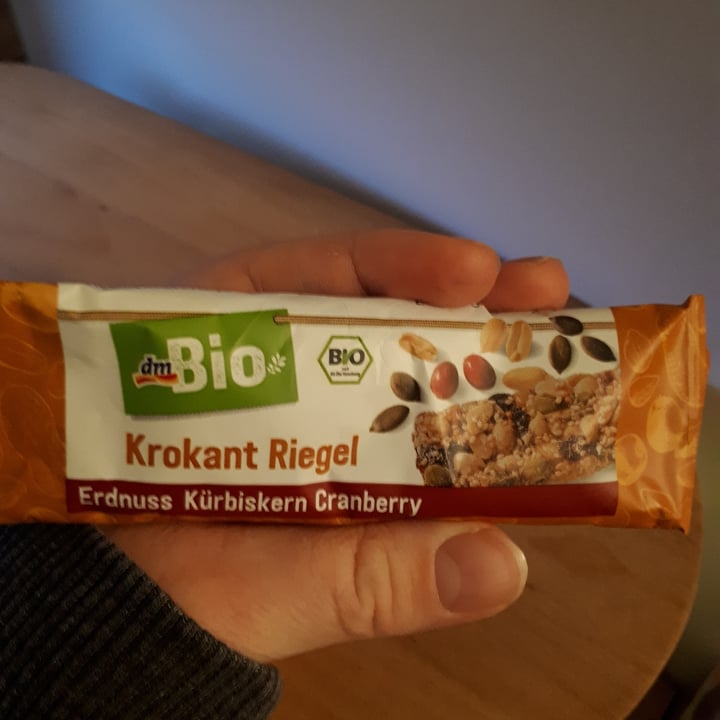 dmBio Krokant Riegel Erdnuss Kürbiskern Cranberry Reviews | abillion