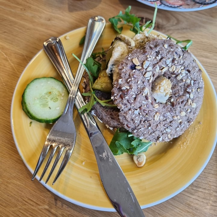 Bagels & Beans AmsterdamCentrum, Amsterdam, Netherlands Mega Vegan
