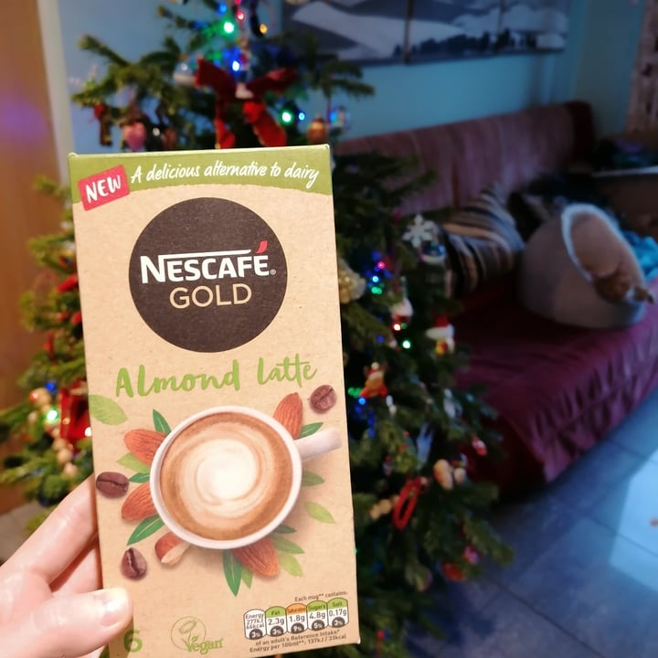 Nescafé Almond latte Review abillion