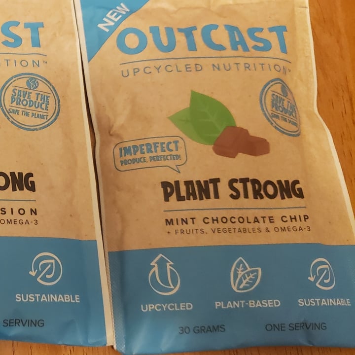 Outcast Upcycled Nutrition Mint Chocolate Chip Protein Powder Review