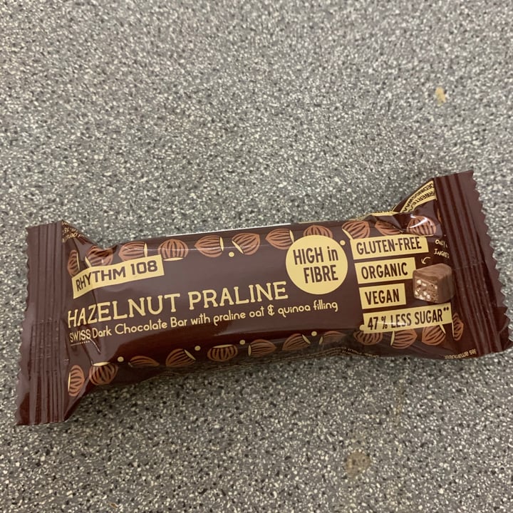 Rhythm 108 Hazelnut Praline Bar Review | abillion