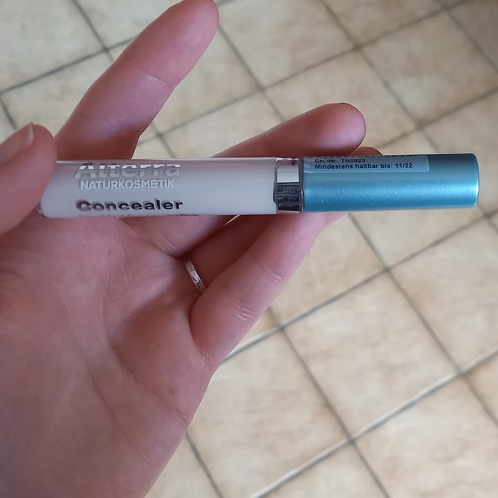 review photo of Alterra Concealer shared by @anameier on 28 Nov 2021 - review