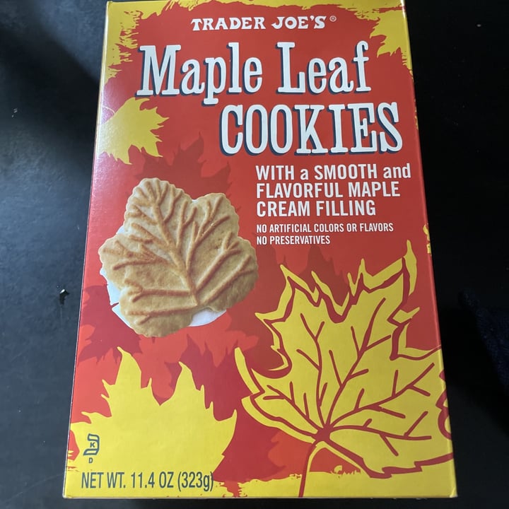 photo of Trader Joe's Maple leaf cookies shared by @fungiforrest on  22 Sep 2021 - review