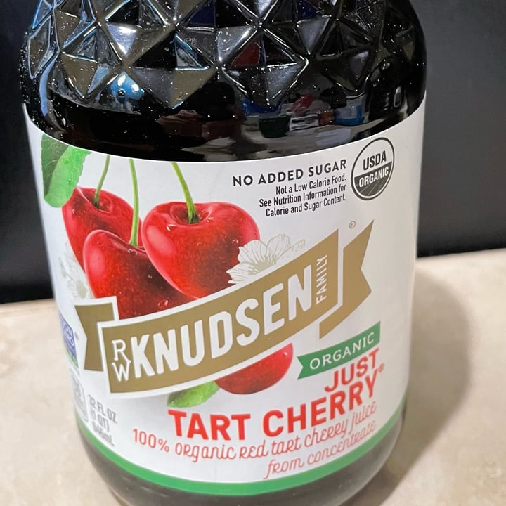 R.W. Knudsen Organic Just Tart Cherry Juice Review abillion