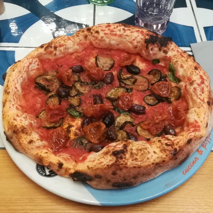 Pizzeria Sud Riva del Garda Riva del Garda, Italy Marinara con zucchine