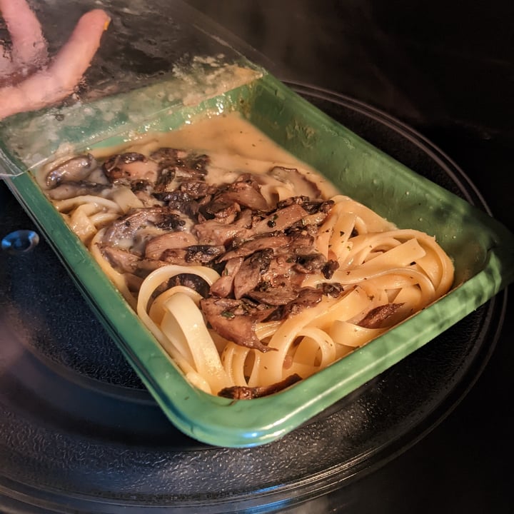 Tesco Plant Chef Mushroom Fettuccine Pasta Review abillion