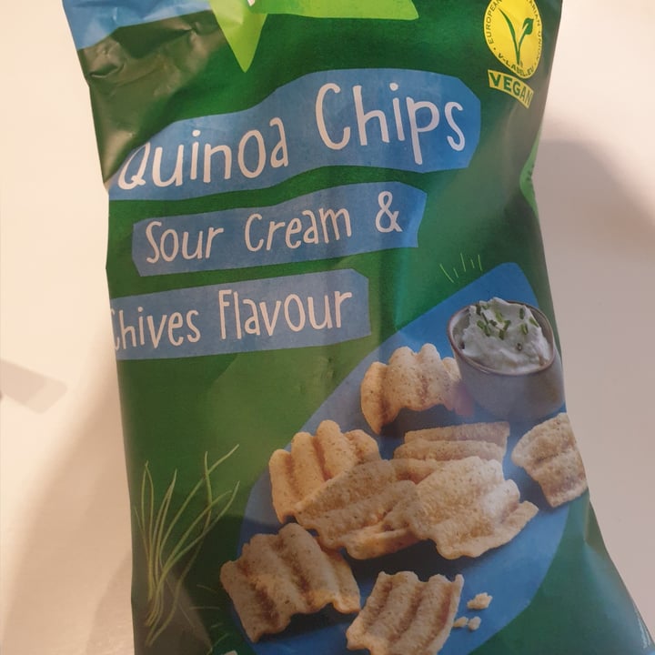 Vemondo Quinoa Chips Sour Cream & Chives Flavour Review abillion