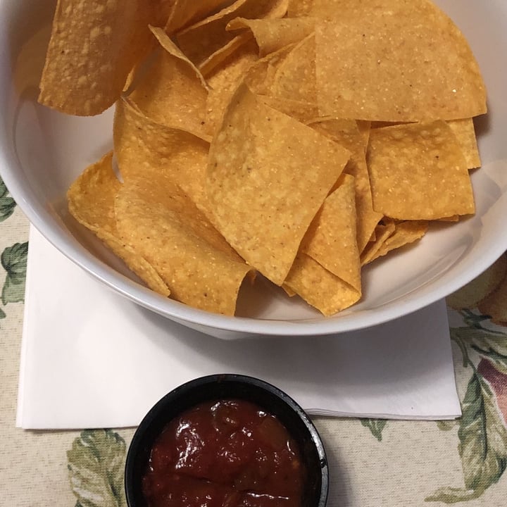 LISTO! Mexican Grill Chips & Salsa Reviews abillion