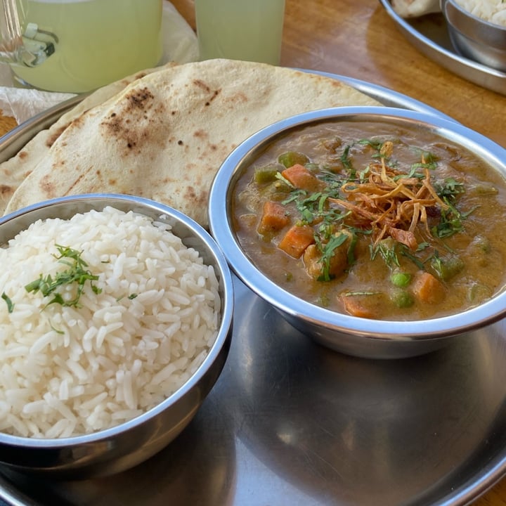 review photo of Taste Of India, Cafe Carvalho Veggie Khorma shared by @moraviajetariana on 19 Jul 2022 - review