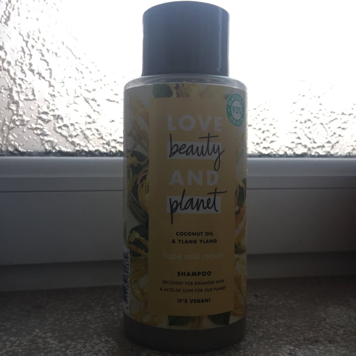 Love Beauty and Coconut Oil & Ylang Ylang Shampoo Review abillion