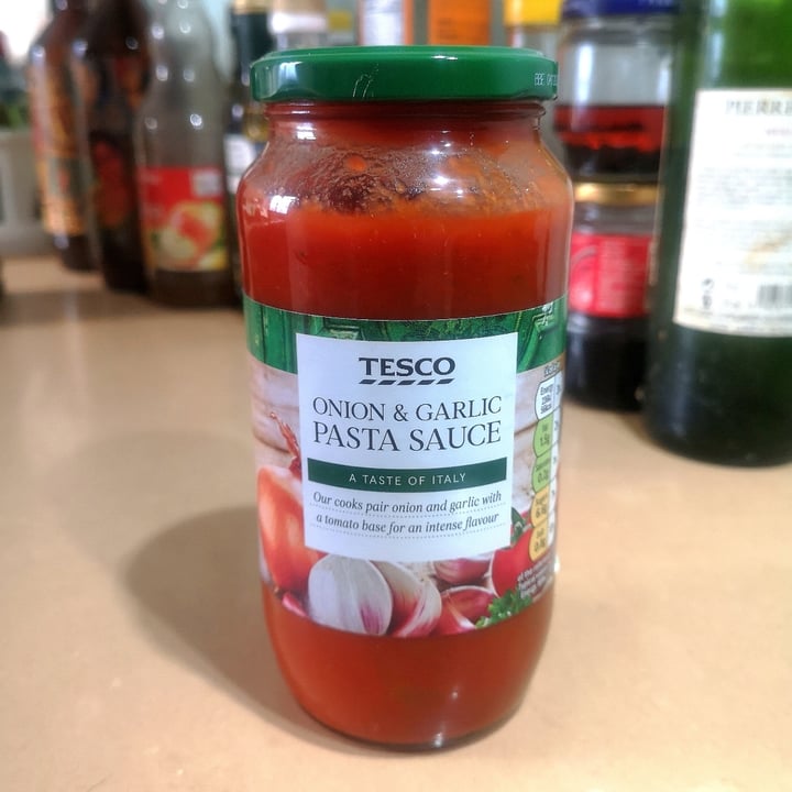 Tesco Onion & garlic pasta sauce Review abillion