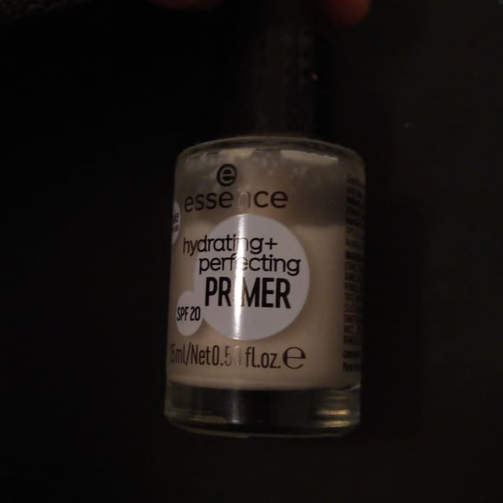 Essence Hydrating Perfecting Primer Review abillion