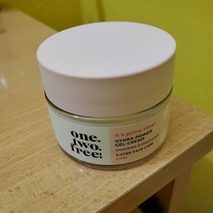 One two free Hydra Power Gel Cream Review | abillion