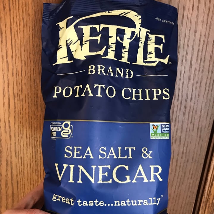 review photo of Kettle Brand Sea Salt & Vinegar Chips shared by @plants on 04 Mar 2022 - review