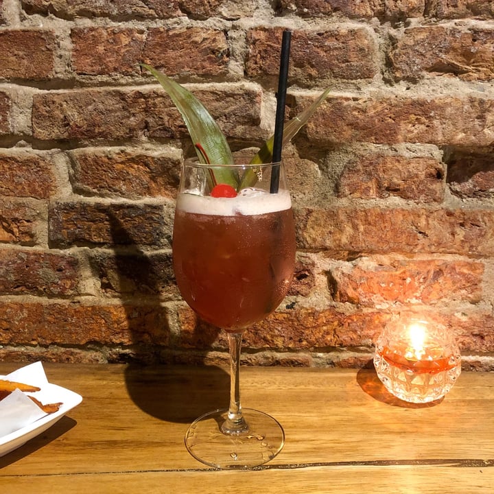 Zinc Restaurant & Bar Kuching, Malaysia Singapore Sling Review abillion