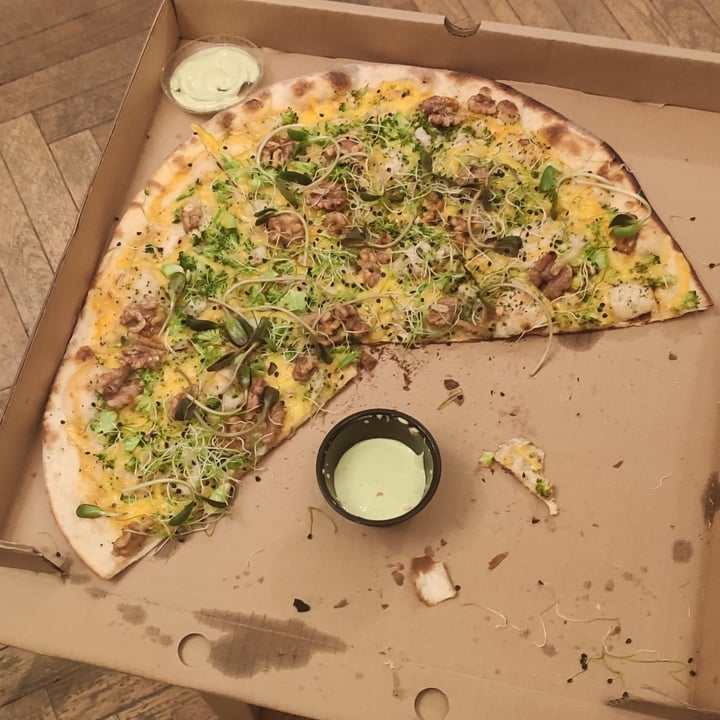 Chiwawa pizza Vilnius, Lithuania Gaivioji Pica Review abillion