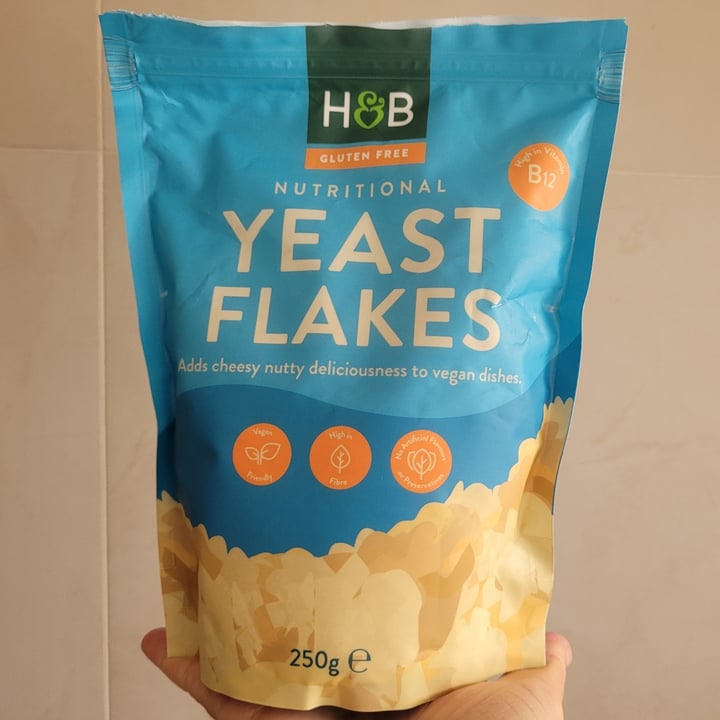 Holland & Barrett Nutritional Yeast Flakes Review abillion