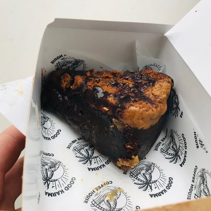photo of Good Karma Coffee House Vegan Brownie Biscoff Pie shared by @mollierosepowell on  30 Aug 2020 - review