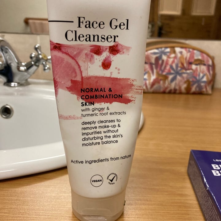 Woolworths Woolworths Face Gel Cleanser Normal and Combination Skin