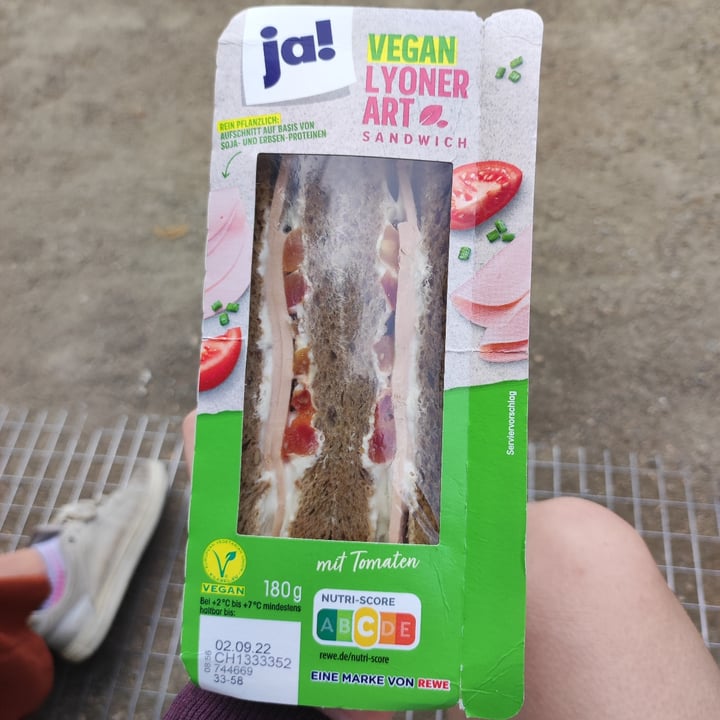 Ja! vegan lyoner art sandwich Review | abillion Ja! vegan lyoner art sandwich Review | abillion