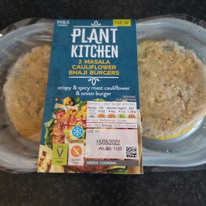 Plant Kitchen (M&S) Masala Cauliflower Bhaji Burgers Review abillion