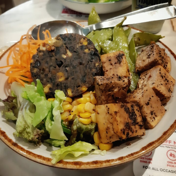 Haakon Superfoods and Juice Bukit Timah, Singapore Black Bean Tahini