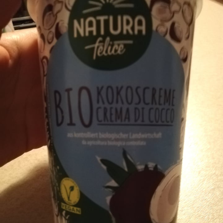 ALDI Yogurt al cocco Review abillion
