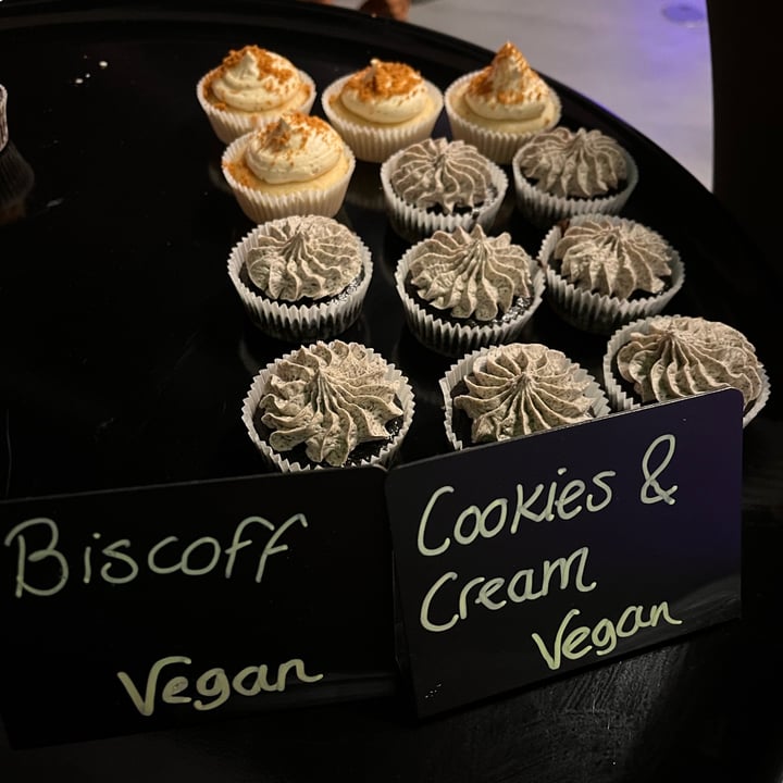 CakeBite Biscoff cupcake Review abillion