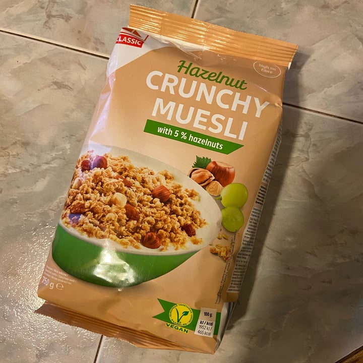 Kaufland Classic Hazelnut Crunchy Muesli Review abillion