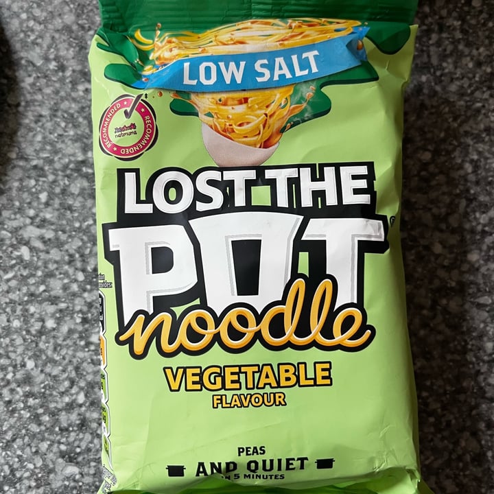 Lost the pot noodle VEGETABLE FLAVOUR Reviews abillion