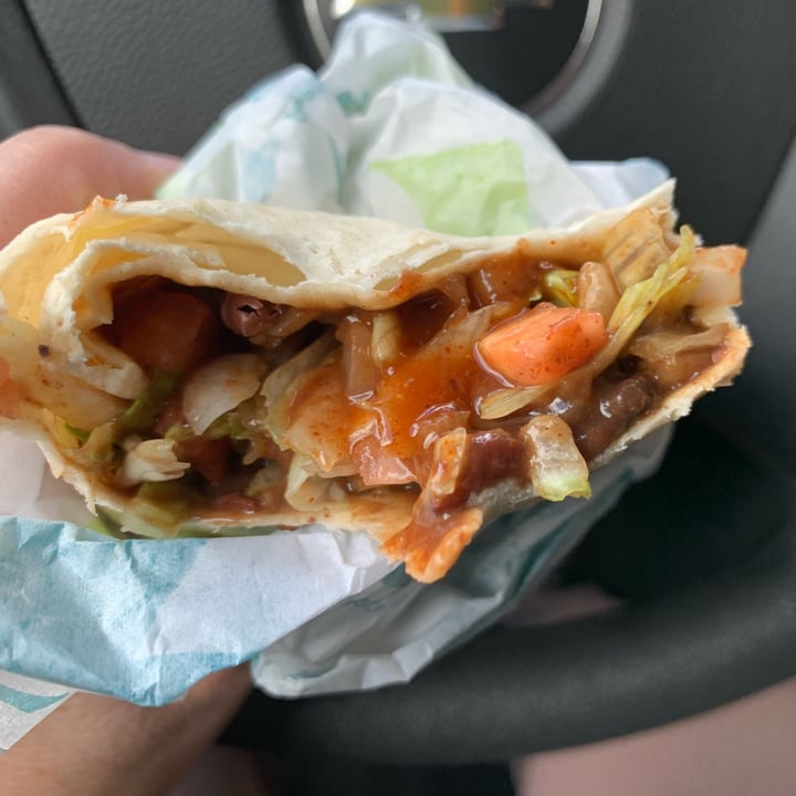 Taco Bell Bloomington, United States Black Bean Fresco Burrito Review