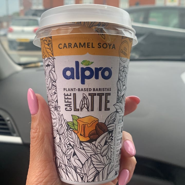 photo of Alpro Caramel soya Caffè Latte shared by @gabigabsta on  10 Sep 2021 - review