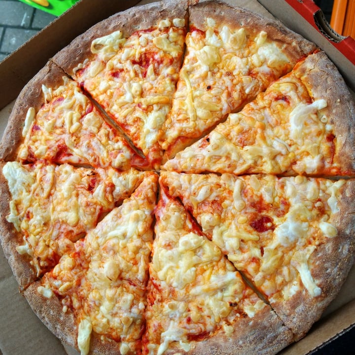 Papa John's Pizza Wednesfield United Kingdom Vegan cheese pizza Review