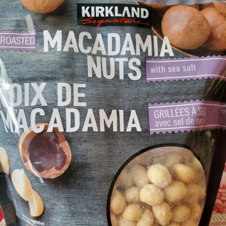 Kirkland Signature Dry Roasted Macadamia Nuts Review abillion
