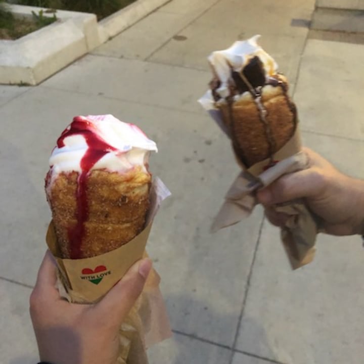 Eva’s Original Chimneys (seasonal closed for winter) Vegan Vanilla Ice