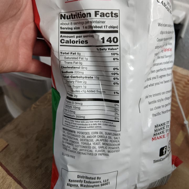 Tim’s Jalapeno Cascade Style Potato Chips Review abillion