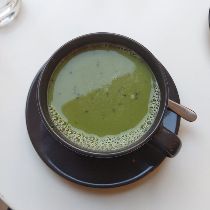 REVIV Málaga, Spain Matcha Latte Review abillion