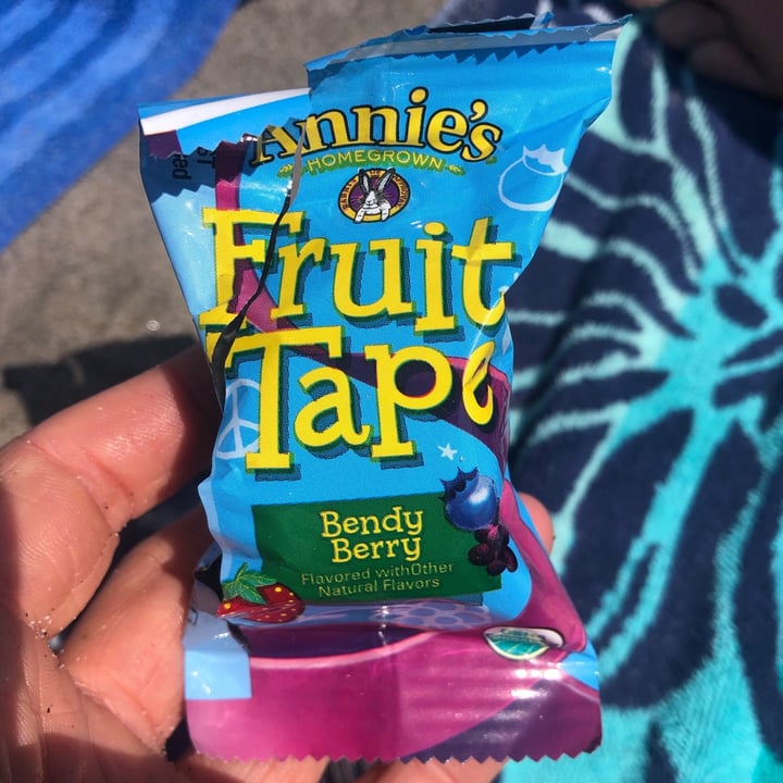 Annie’s Organic Fruit tape Bendy Berry Review abillion