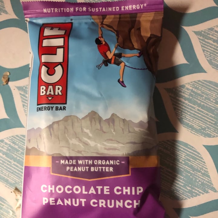 Clif Bar Chocolate Chip Peanut Crunch Bar Review abillion