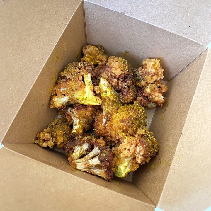V. Burger V Burger Lower Mount Royal, Calgary, Canada CauliFritters - Curry ...